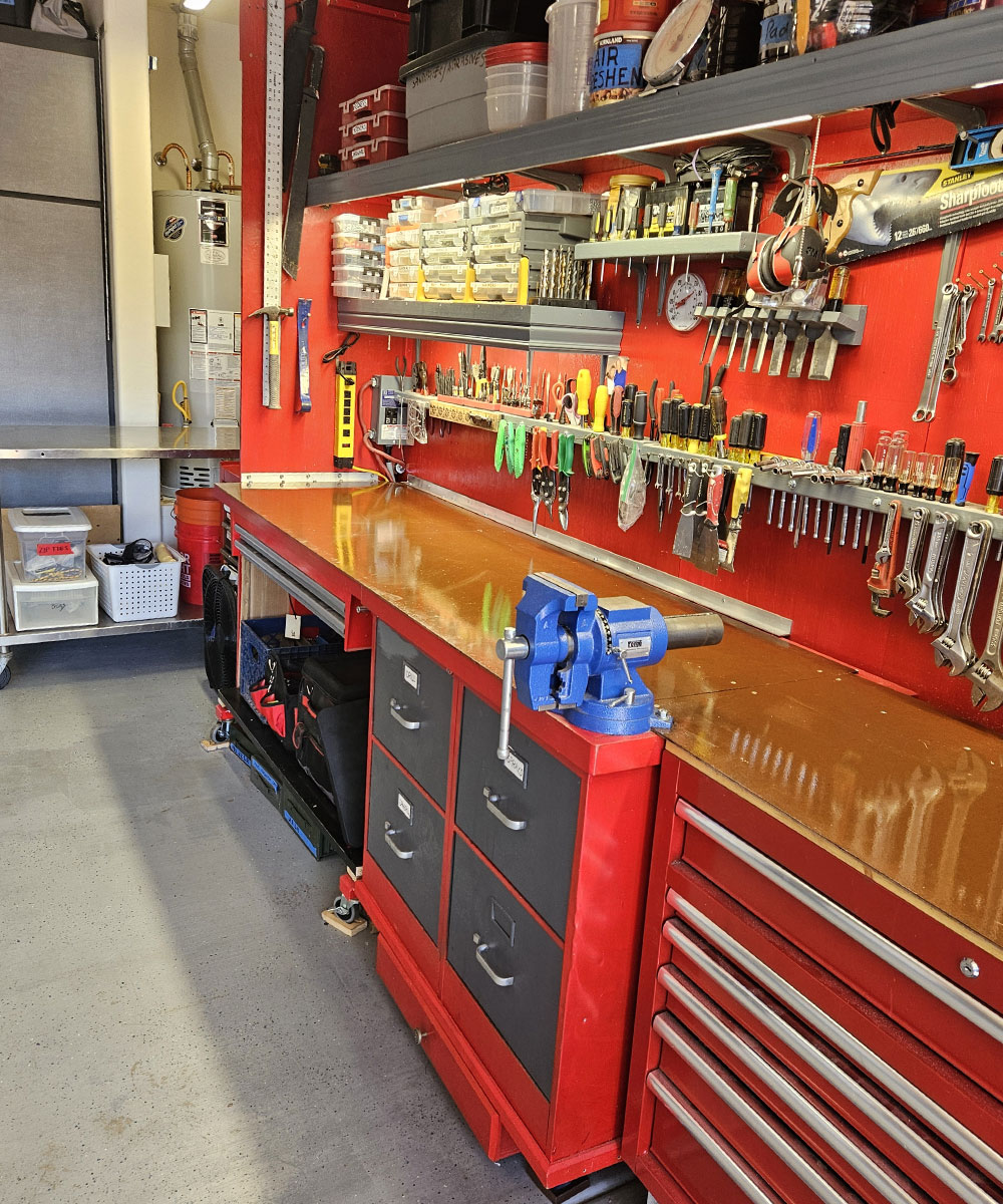 Hydrostatic pressure testing setup for forensic analysis