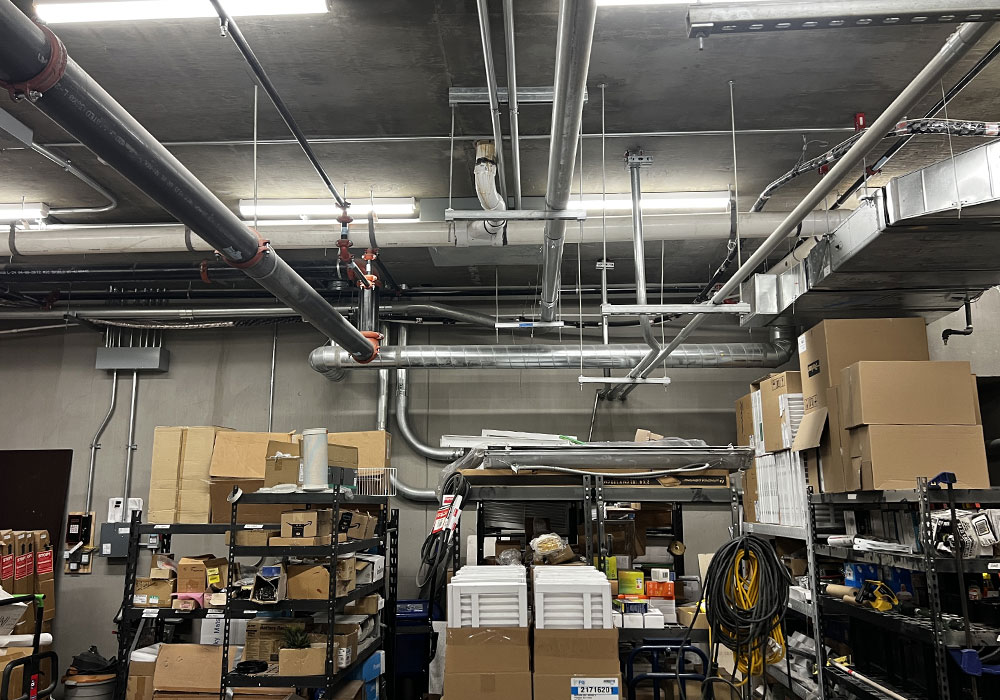 LaRovere project manager overseeing construction coordination